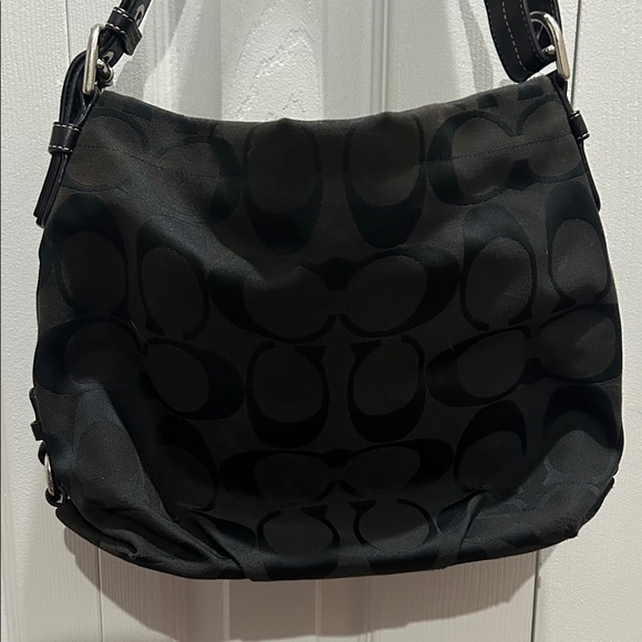 Coach Black Shoulder Bag - Picture 4 of 6